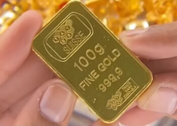 الذهب يتراجع بقوة.. رهانات رفع الفائدة الأمريكية تضغط على المعدن النفيس